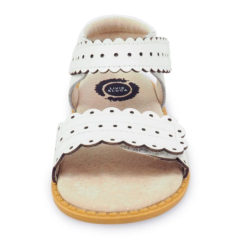 Livie And Luca Posey White 3 Livie And Luca Posey White - Image 3