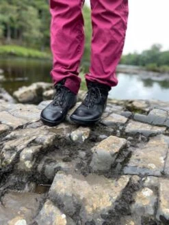 Freet Adults Tundra Boot Black -Fashion shoes tundra close up river tees